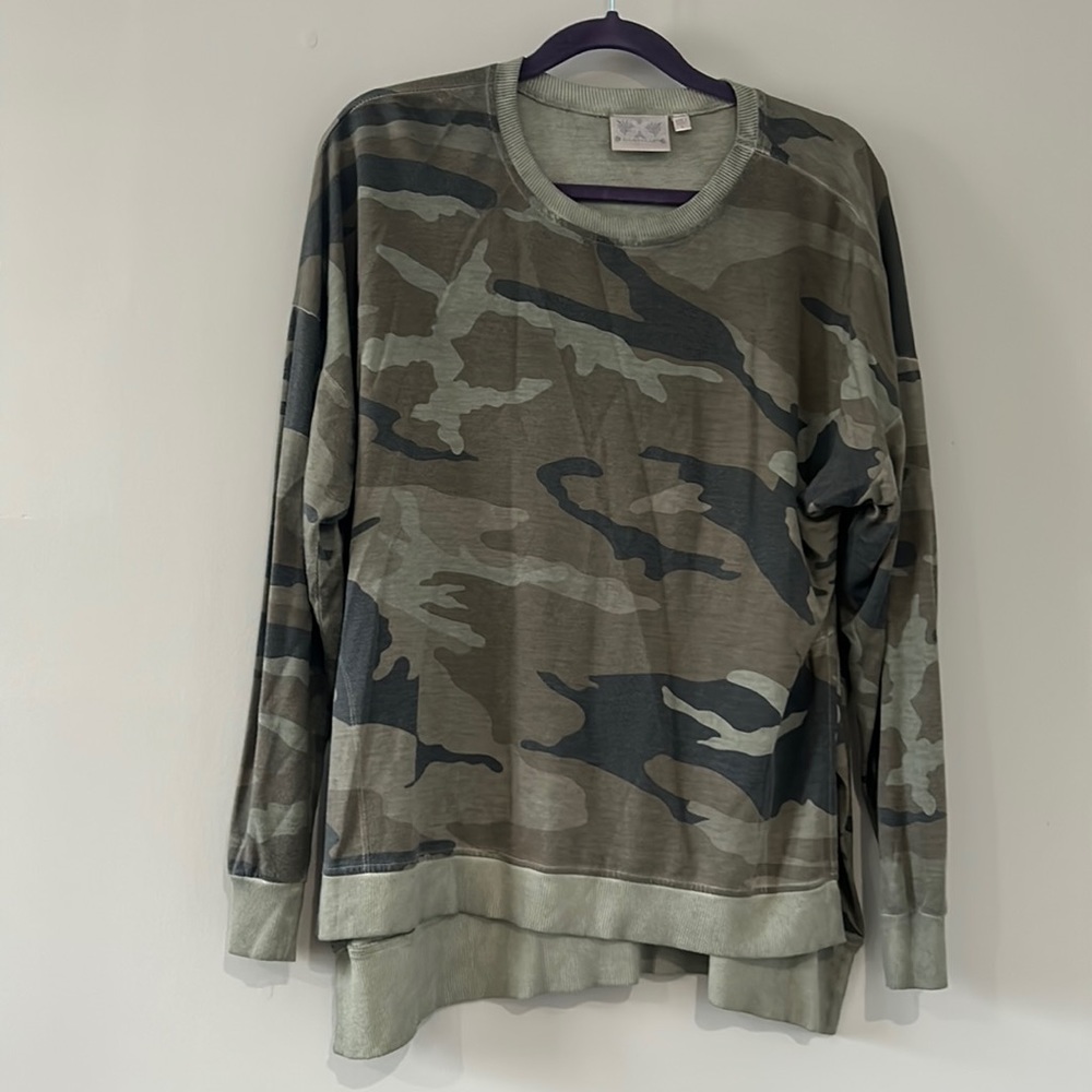 Danielle Camo crewneck sweatshirt